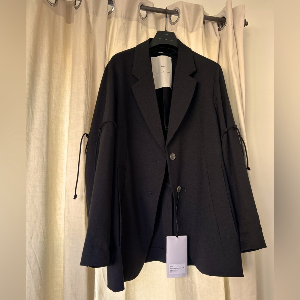 Brand new, never worn, Song for the Mute blazer up for grabs!